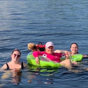 Meet your Posher, Melissa